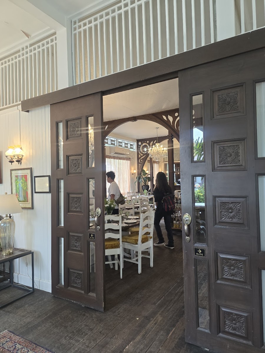 Tola, Kan-Anan Sa Balay Oboza